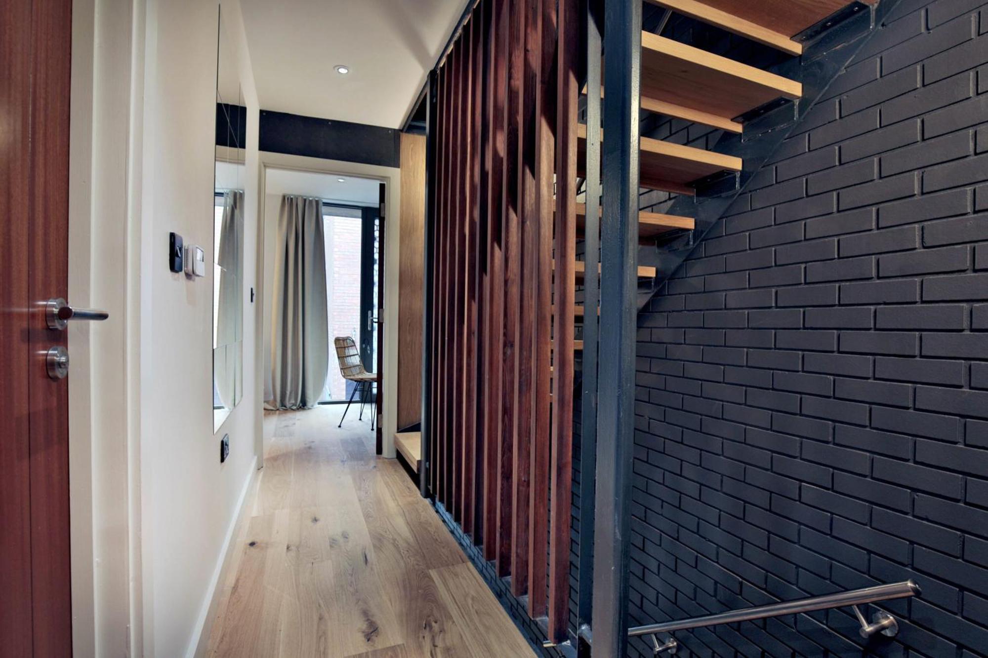 Stunning Luxury Townhouse In Centre Of Манчестер Экстерьер фото
